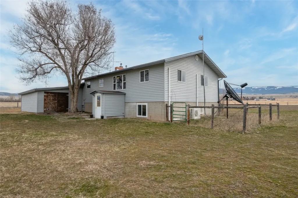 1170 Three Mile Creek Road Stevensville MT 59870
