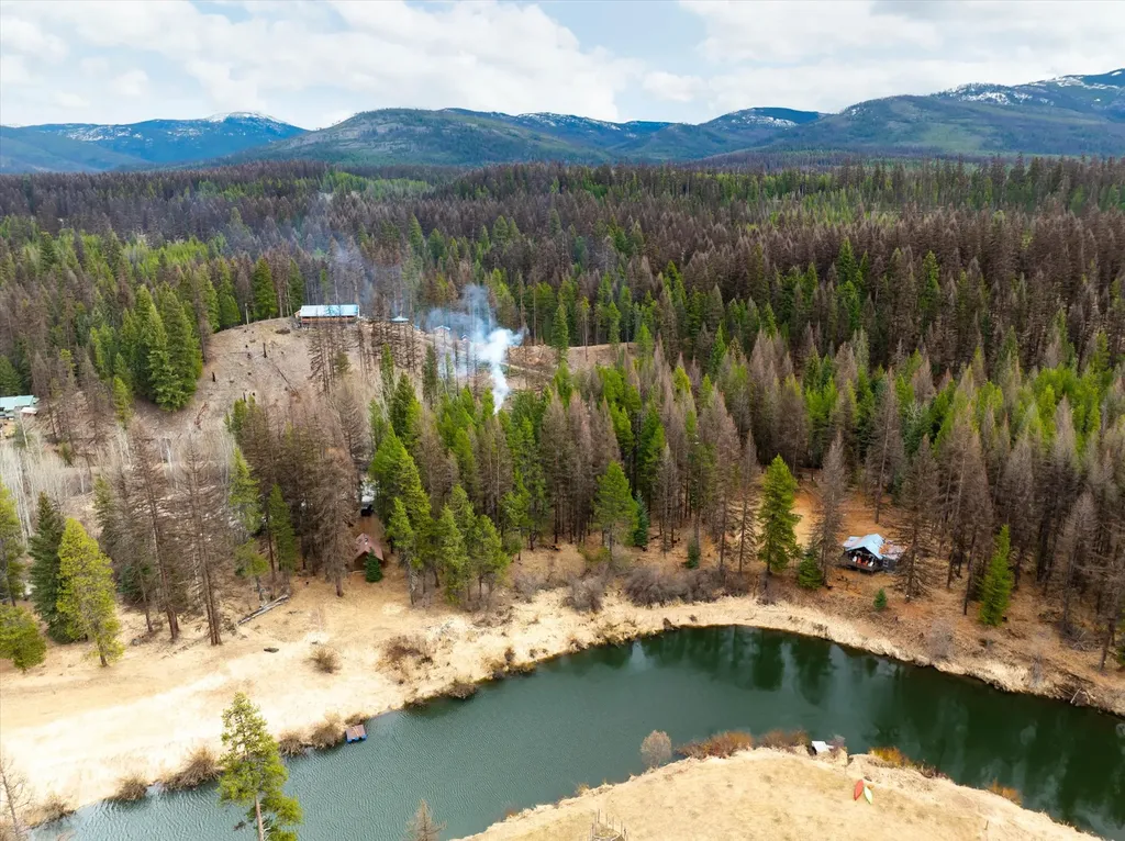 796 Tamarack Lane Troy MT 59935