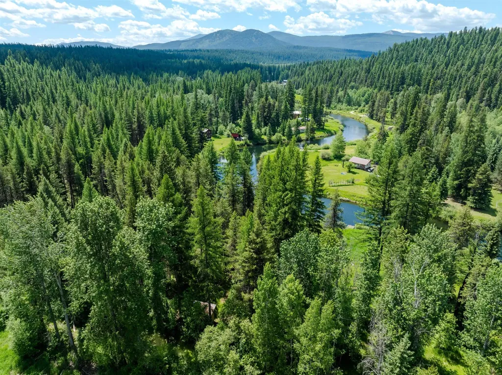 796 Tamarack Lane Troy MT 59935