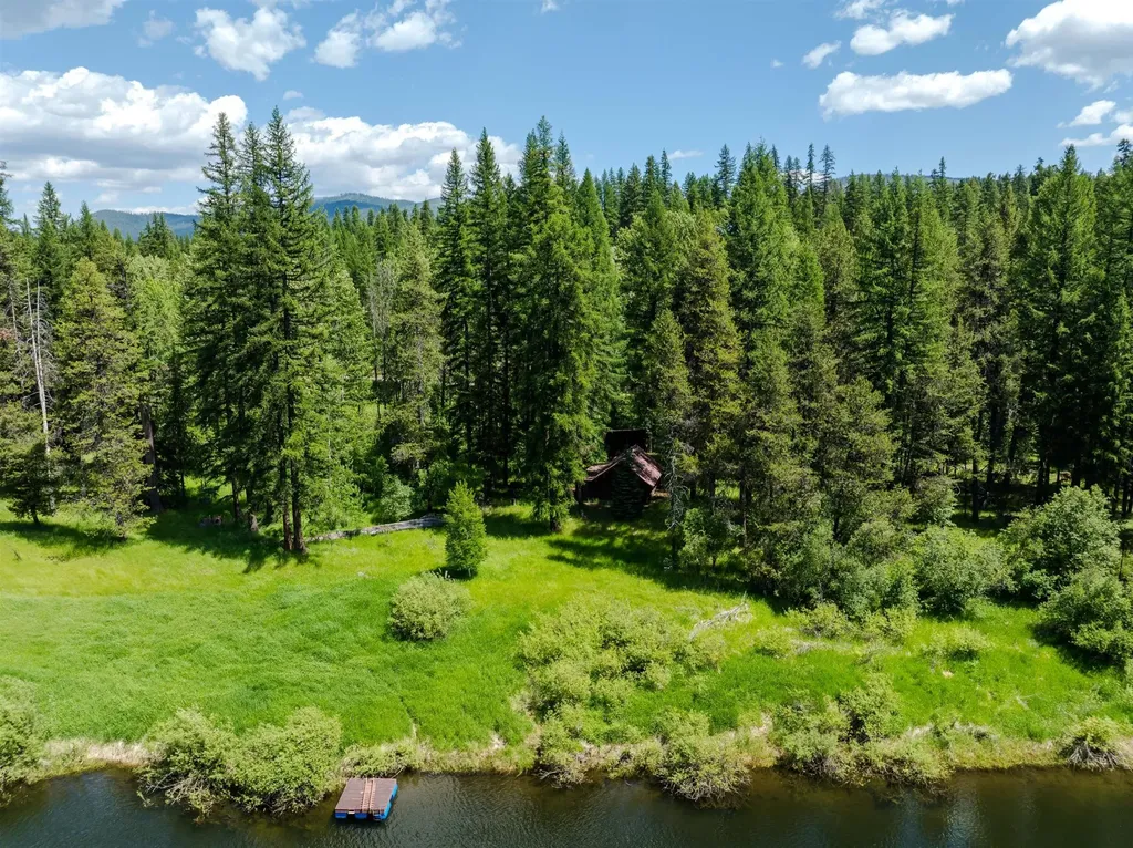 796 Tamarack Lane Troy MT 59935
