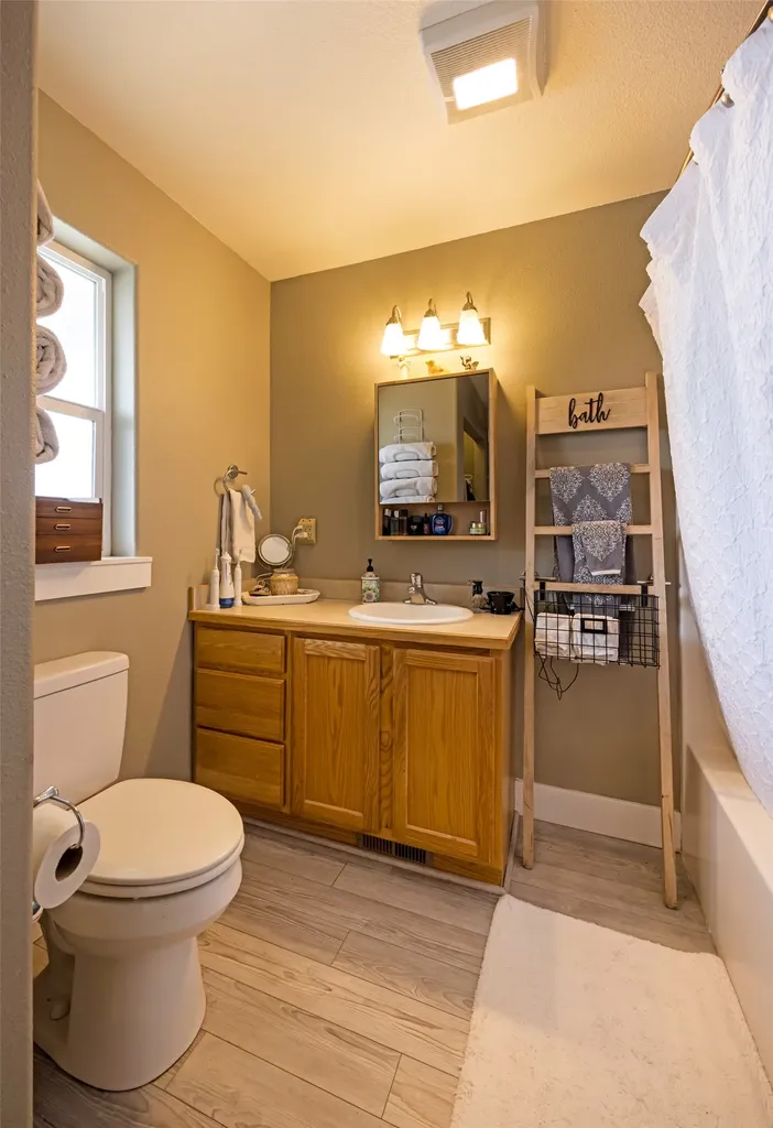 310 E 1st Street Corvallis MT 59828
