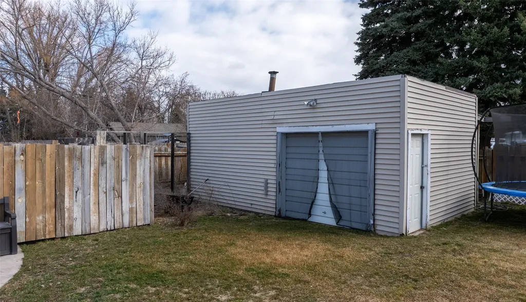 310 E 1st Street Corvallis MT 59828