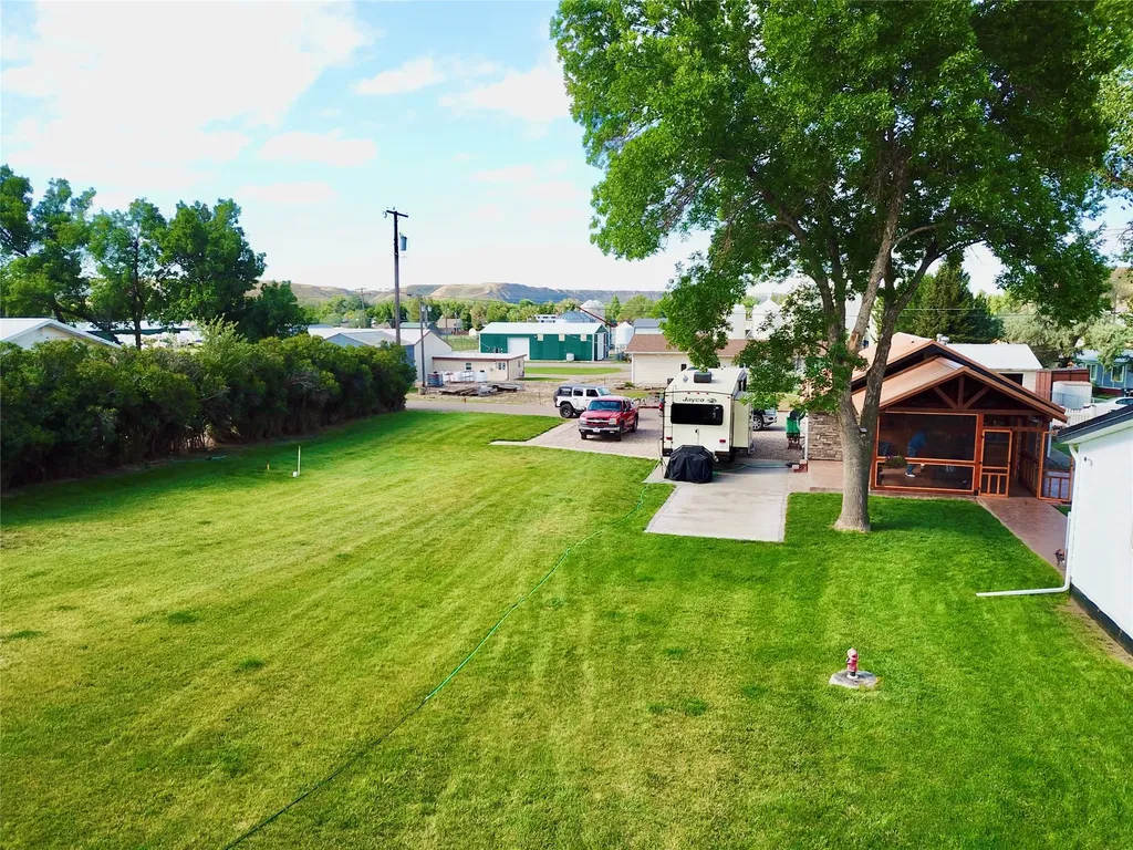 1116 27th Street Fort Benton MT 59442