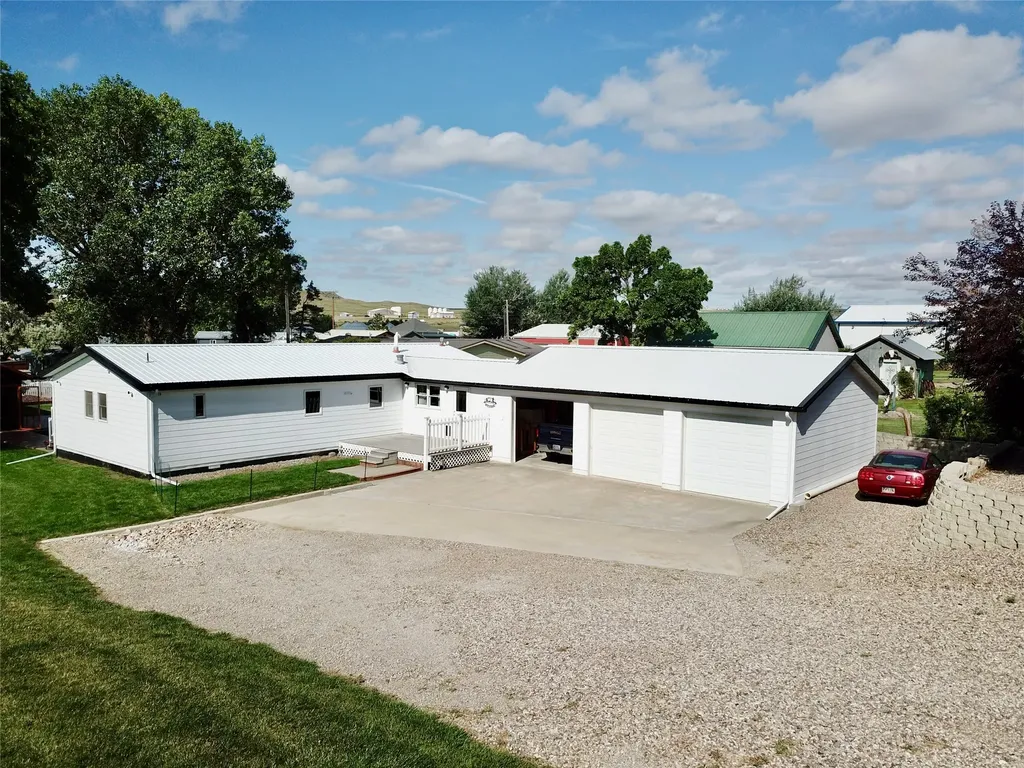 1116 27th Street Fort Benton MT 59442