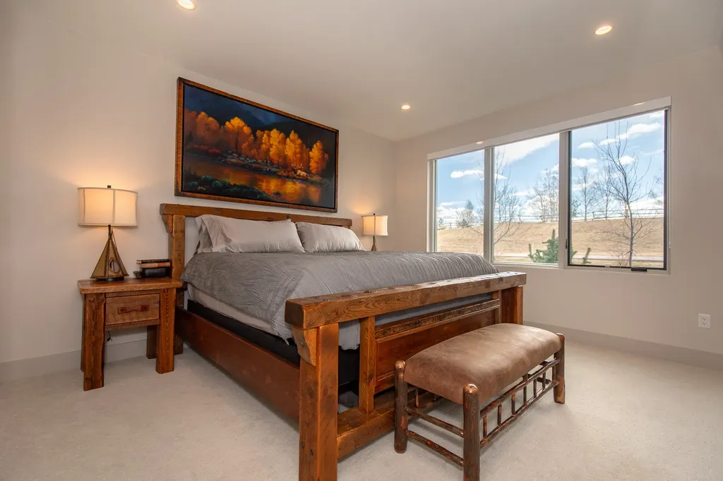 10 Caymus Lane Bozeman MT 59718
