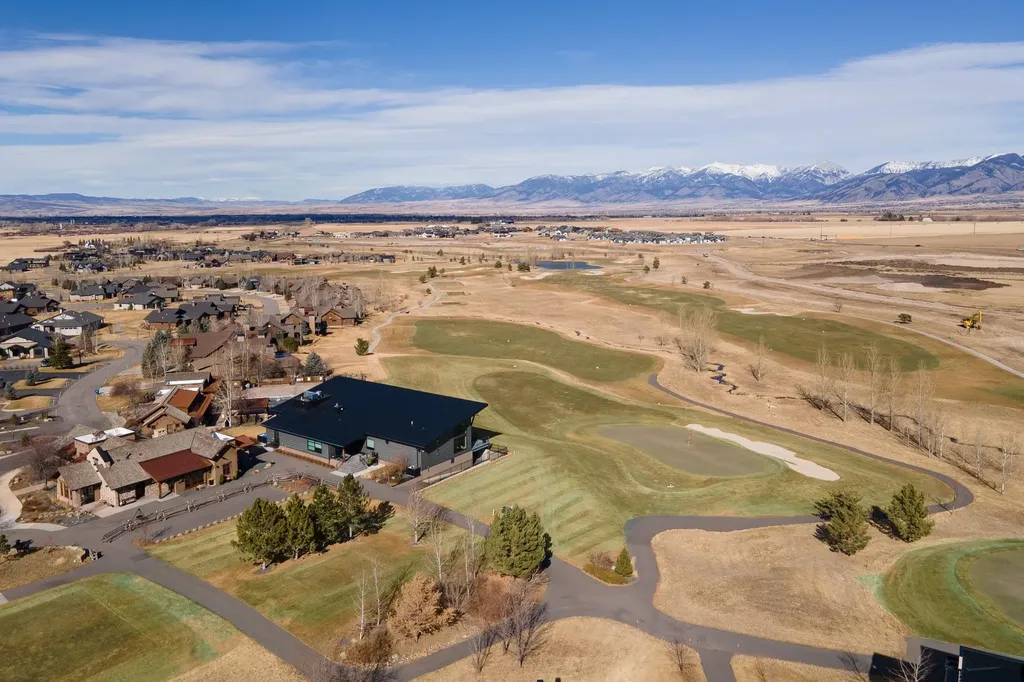 10 Caymus Lane Bozeman MT 59718