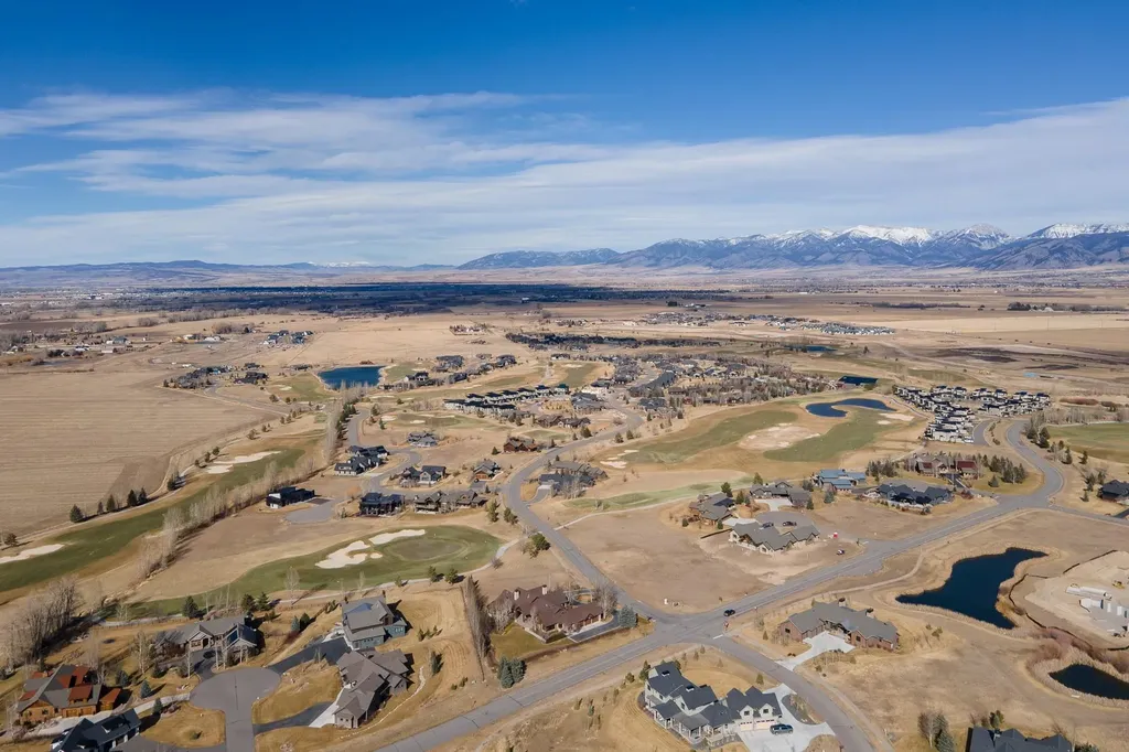 10 Caymus Lane Bozeman MT 59718