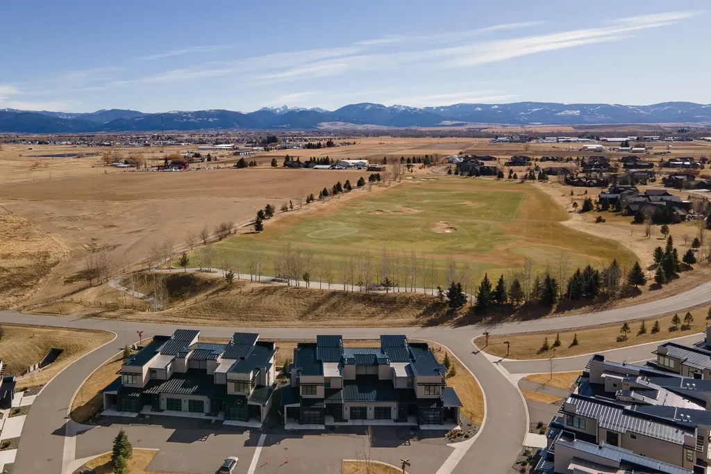 10 Caymus Lane Bozeman MT 59718