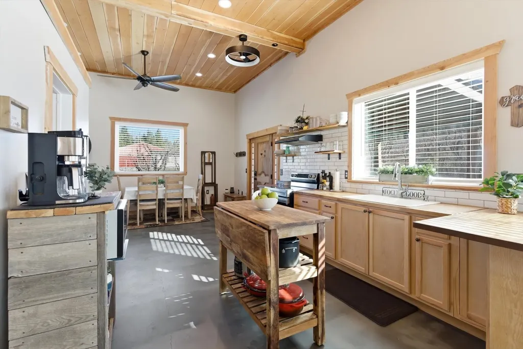 23726 Mount Highway 35 Bigfork MT 59911