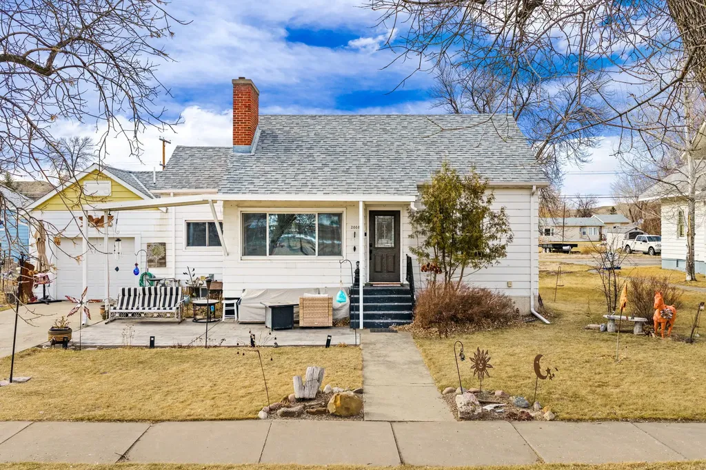 2008 Main Street Fort Benton MT 59442