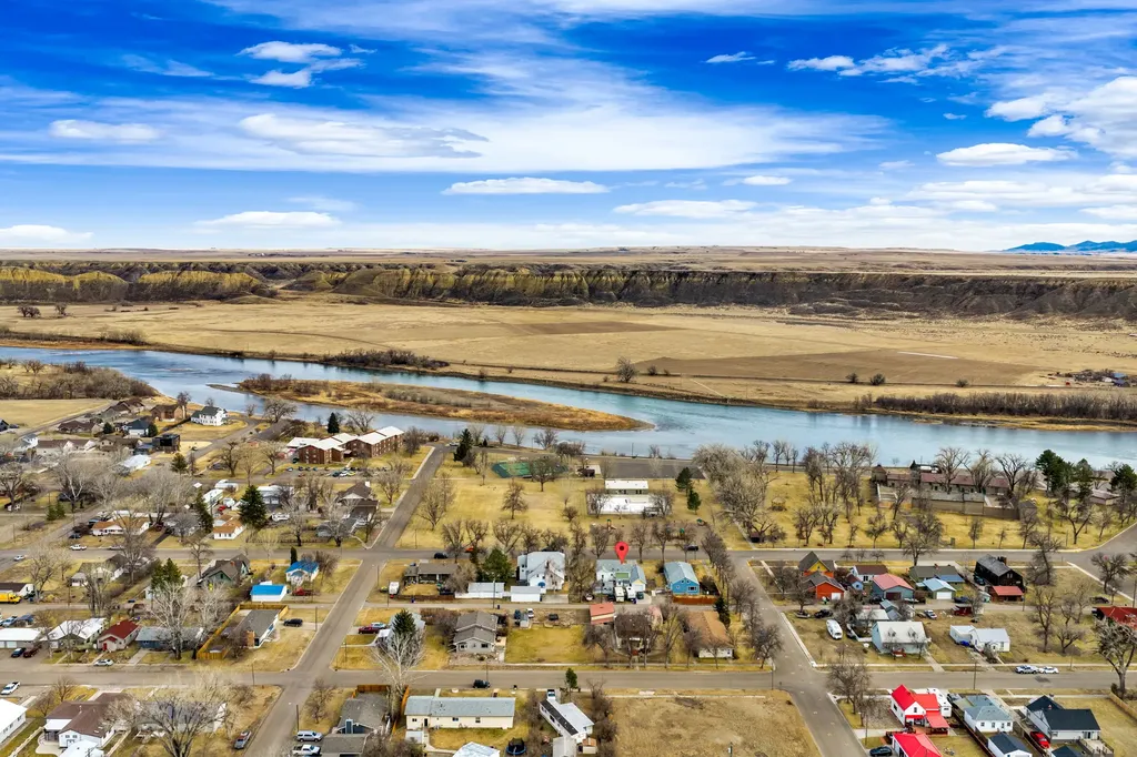 2008 Main Street Fort Benton MT 59442