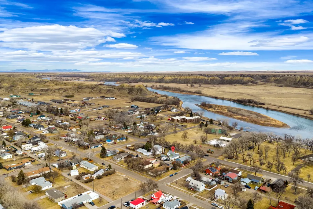 2008 Main Street Fort Benton MT 59442