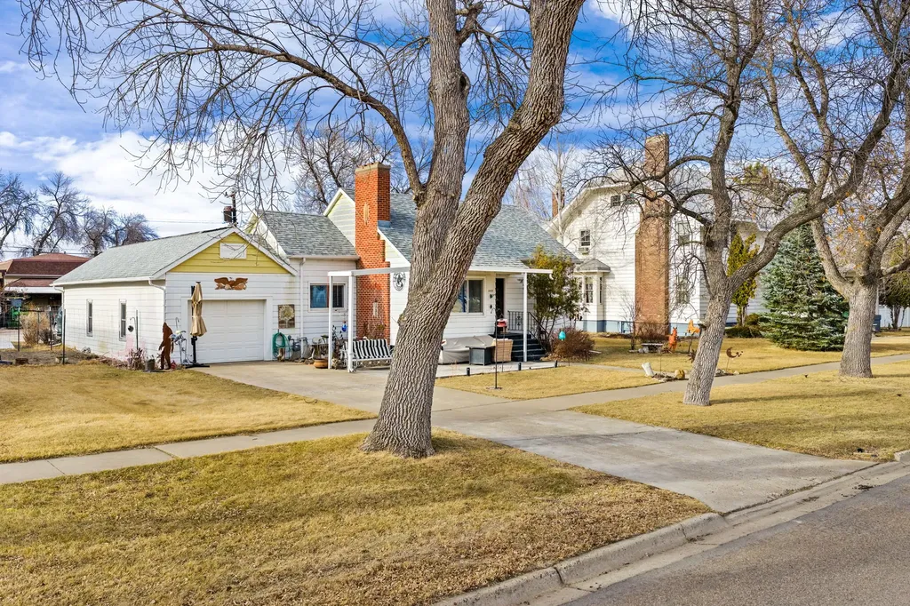 2008 Main Street Fort Benton MT 59442