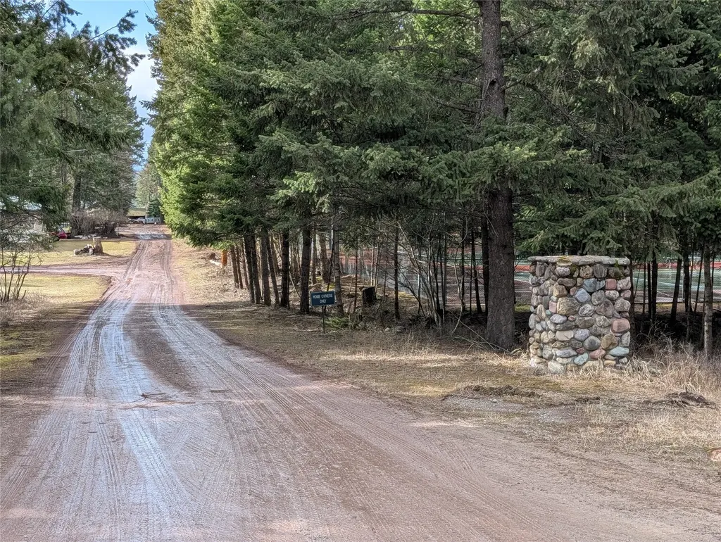 2260 E Lakeshore Drive Whitefish MT 59937