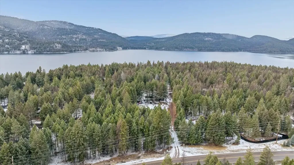 2260 E Lakeshore Drive Whitefish MT 59937
