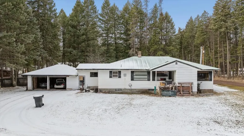 2260 E Lakeshore Drive Whitefish MT 59937