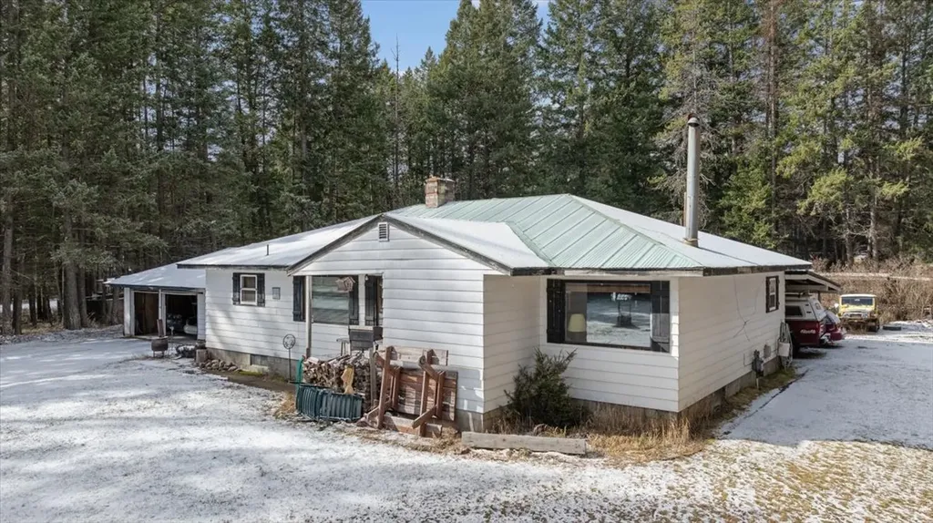 2260 E Lakeshore Drive Whitefish MT 59937