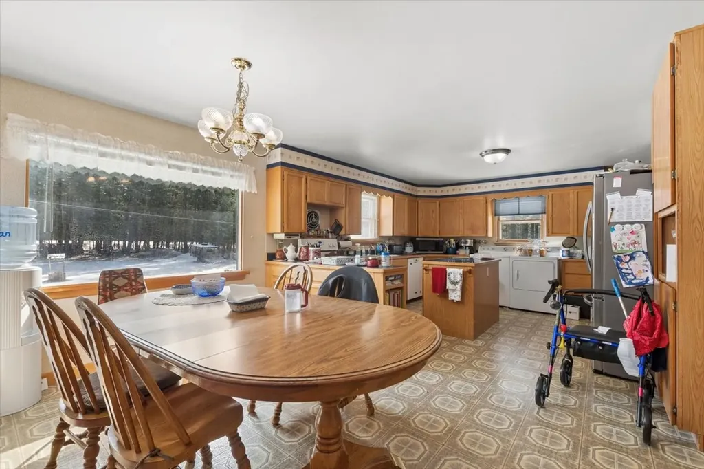 2260 E Lakeshore Drive Whitefish MT 59937