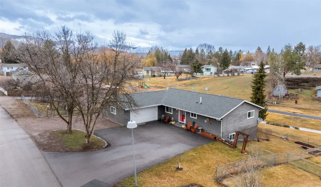 8540 Mourning Dove Drive Missoula MT 59808