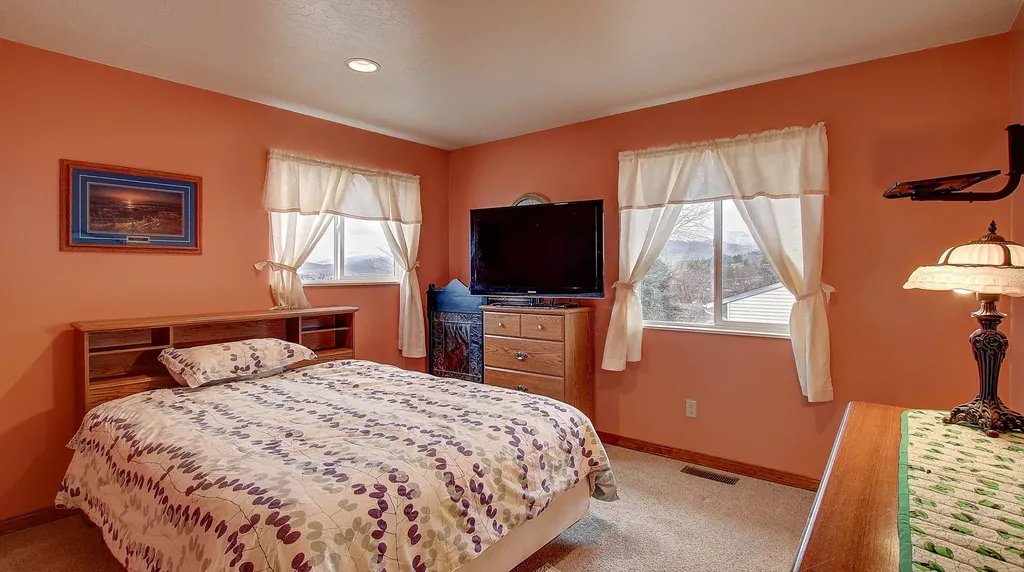 2404 Highwood Drive Missoula MT 59803