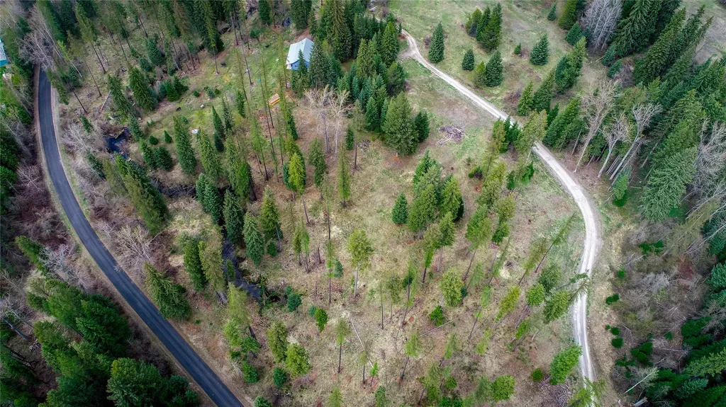 137 Fallen Bear Lane Libby MT 59923