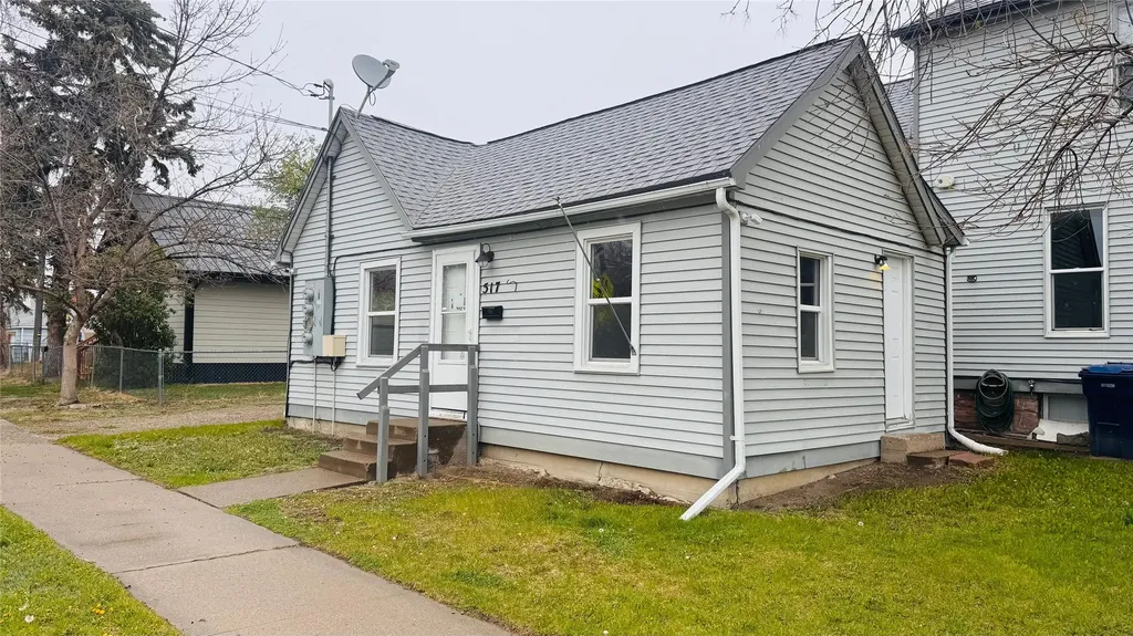 1301/1303 6th Avenue S Great Falls MT 59405