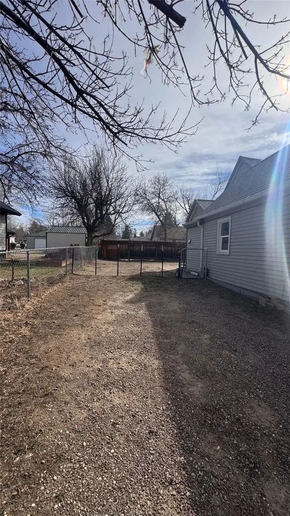 1301/1303 6th Avenue S Great Falls MT 59405