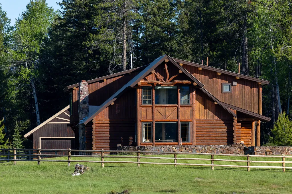 699 Glacier-elk Creek Road Condon MT 59826