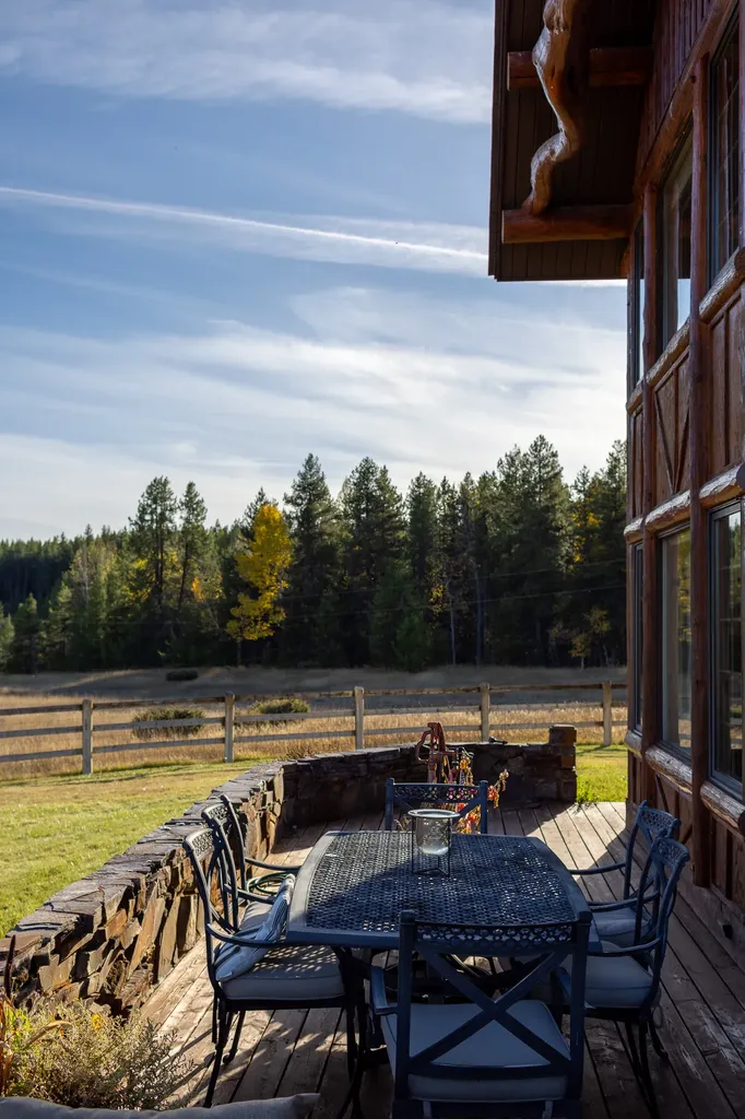 699 Glacier-elk Creek Road Condon MT 59826