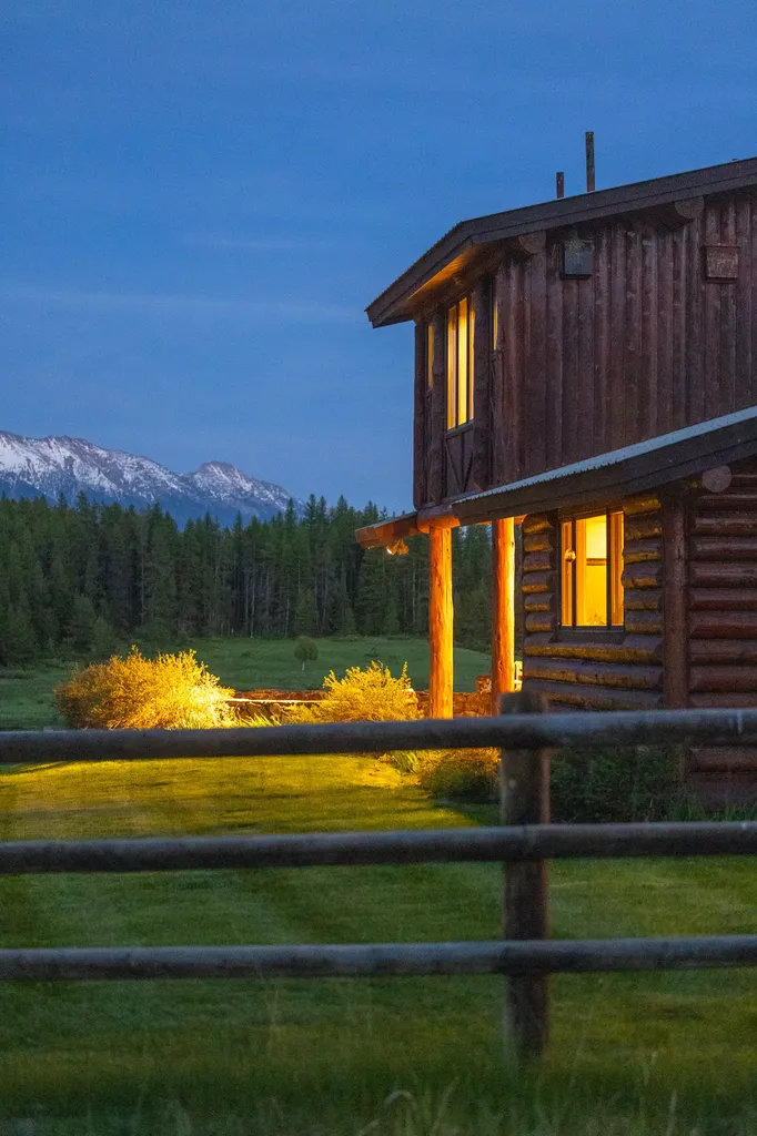 699 Glacier-elk Creek Road Condon MT 59826