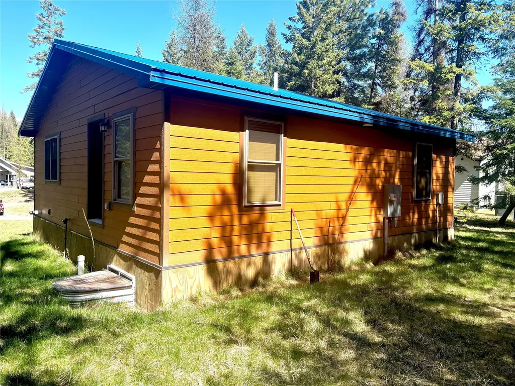 28 Woodside Lane Thompson Falls MT 59873