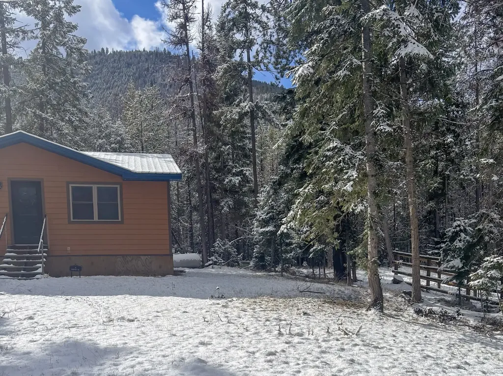 28 Woodside Lane Thompson Falls MT 59873