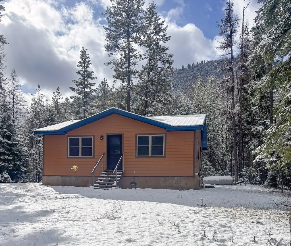 28 Woodside Lane Thompson Falls MT 59873
