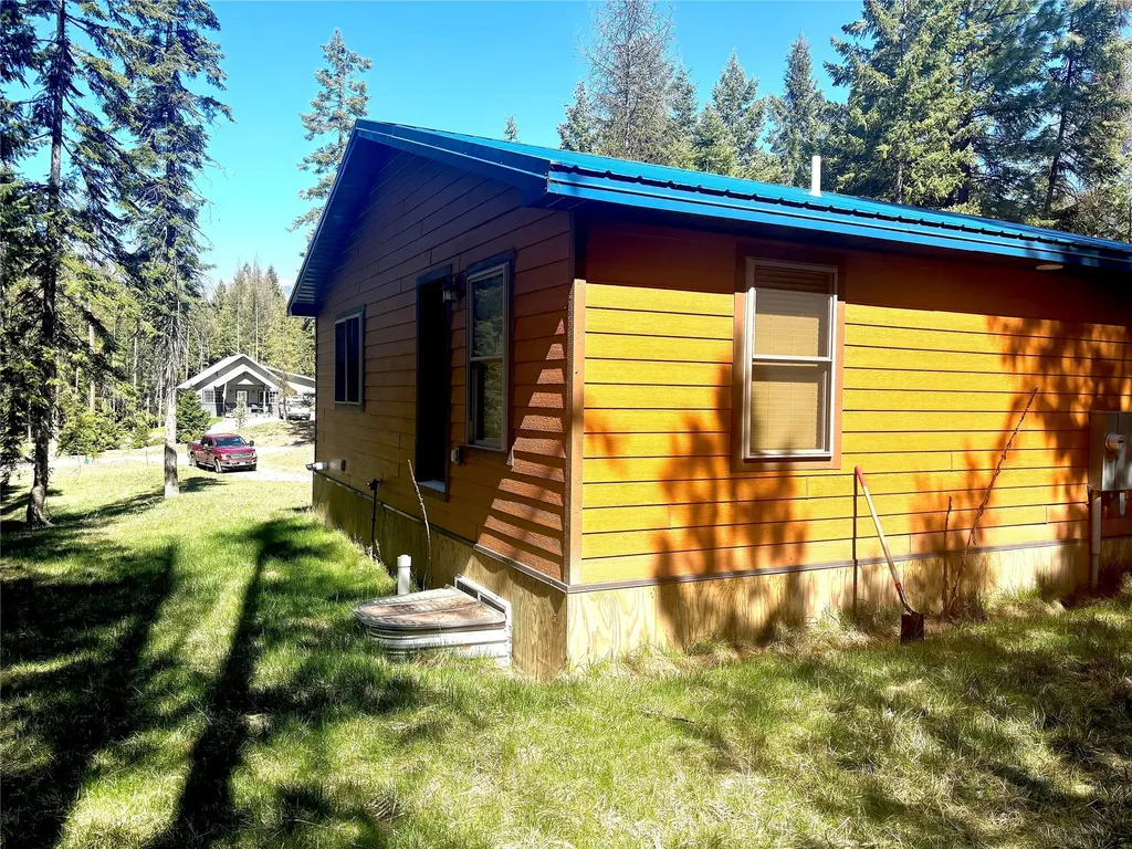 28 Woodside Lane Thompson Falls MT 59873