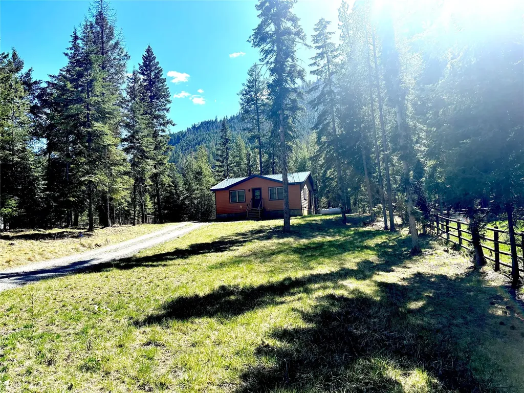 28 Woodside Lane Thompson Falls MT 59873