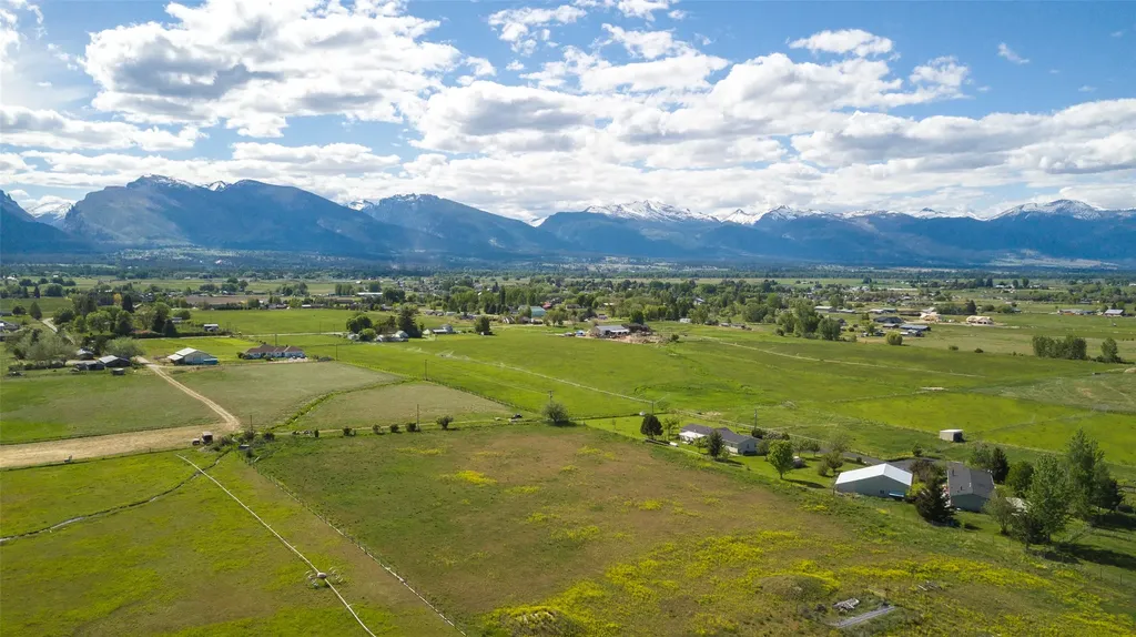 Nhn Oil Well Road Corvallis MT 59828