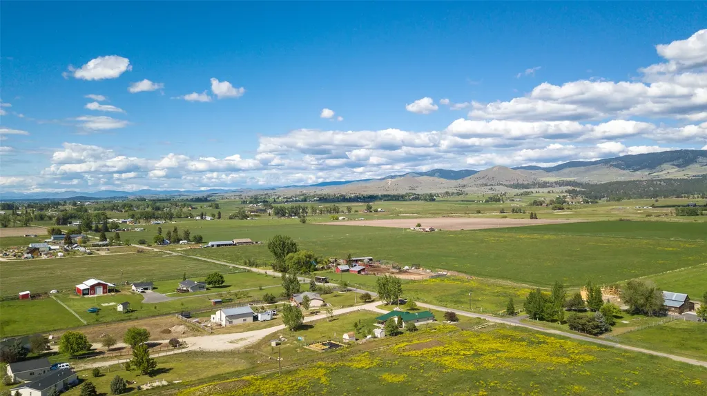 Nhn Oil Well Road Corvallis MT 59828