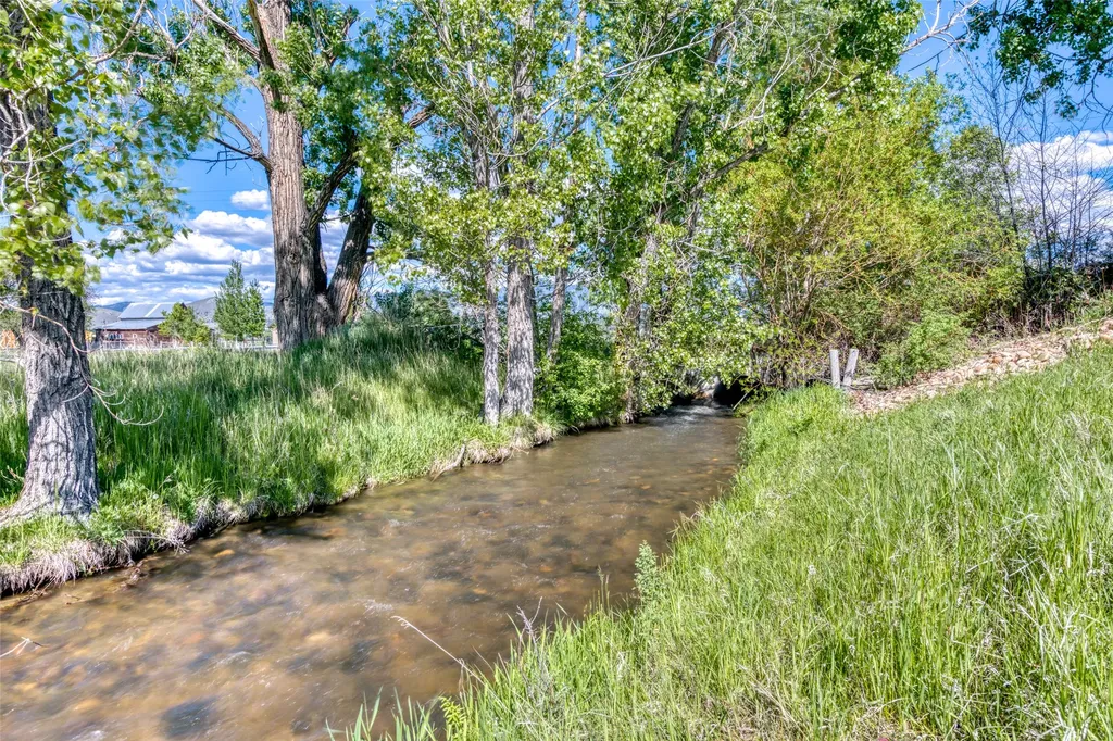 Nhn Oil Well Road Corvallis MT 59828