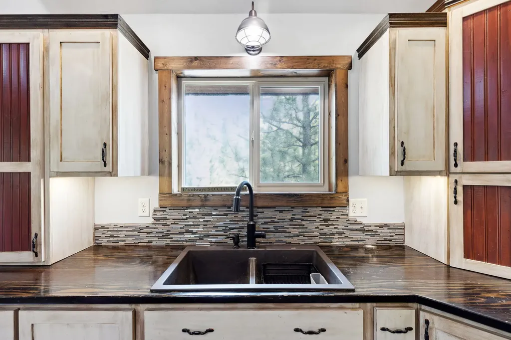 5608 Trinity Way Florence MT 59833