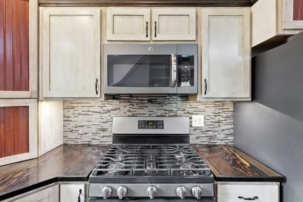5608 Trinity Way Florence MT 59833
