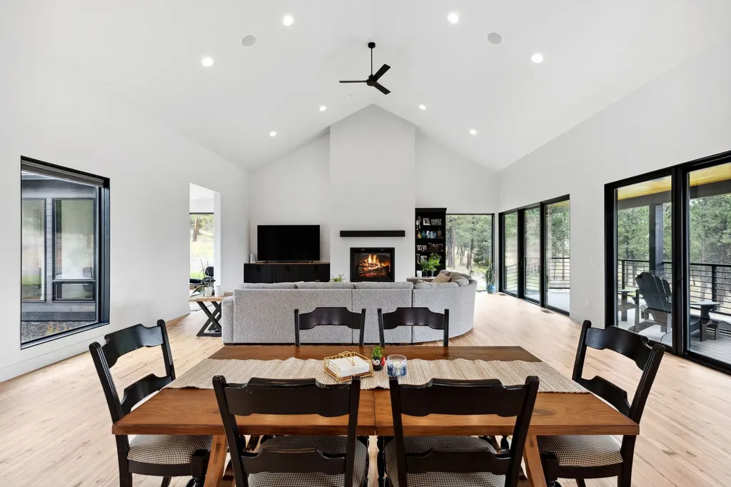 5608 Trinity Way Florence MT 59833