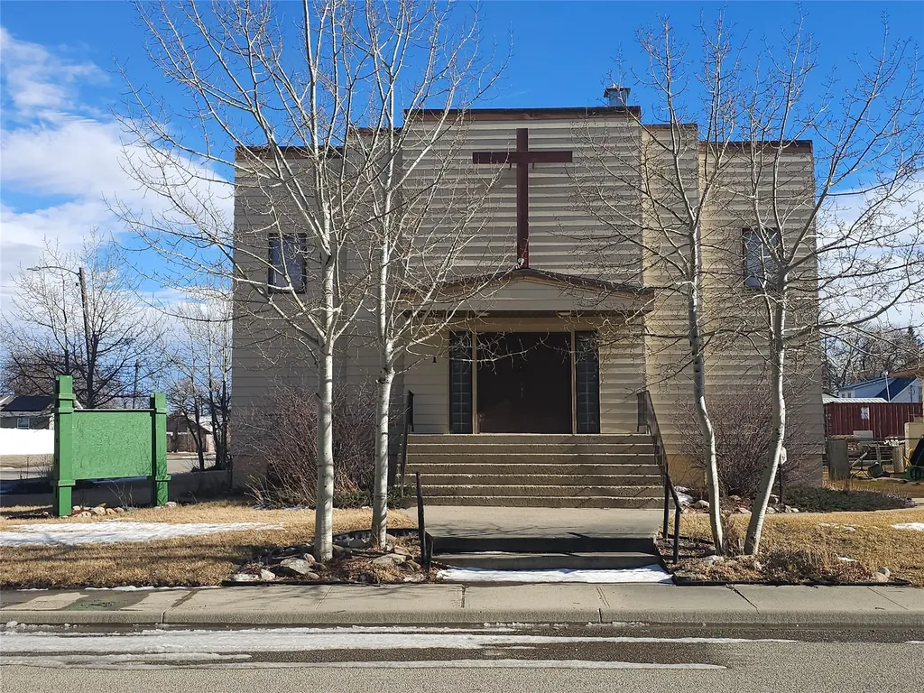 1 S Maryland Street Conrad MT 59425