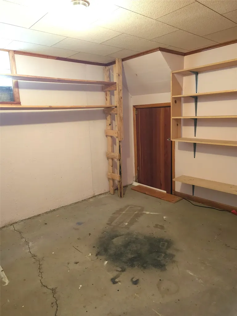 1 S Maryland Street Conrad MT 59425