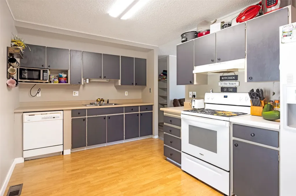 500 3rd Avenue E Superior MT 59872