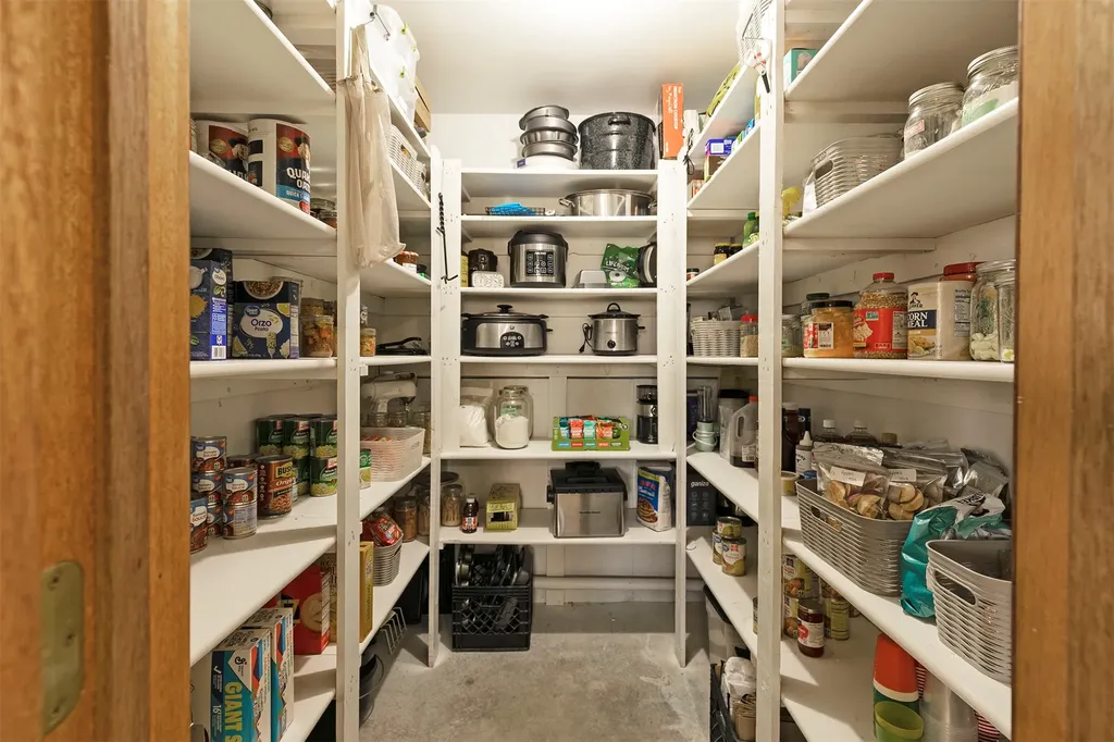 322 Lorraine Lane Hamilton MT 59840