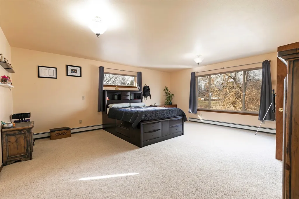 322 Lorraine Lane Hamilton MT 59840