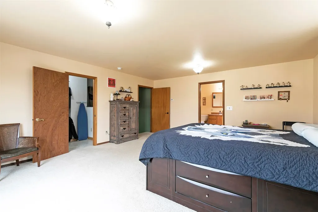 322 Lorraine Lane Hamilton MT 59840