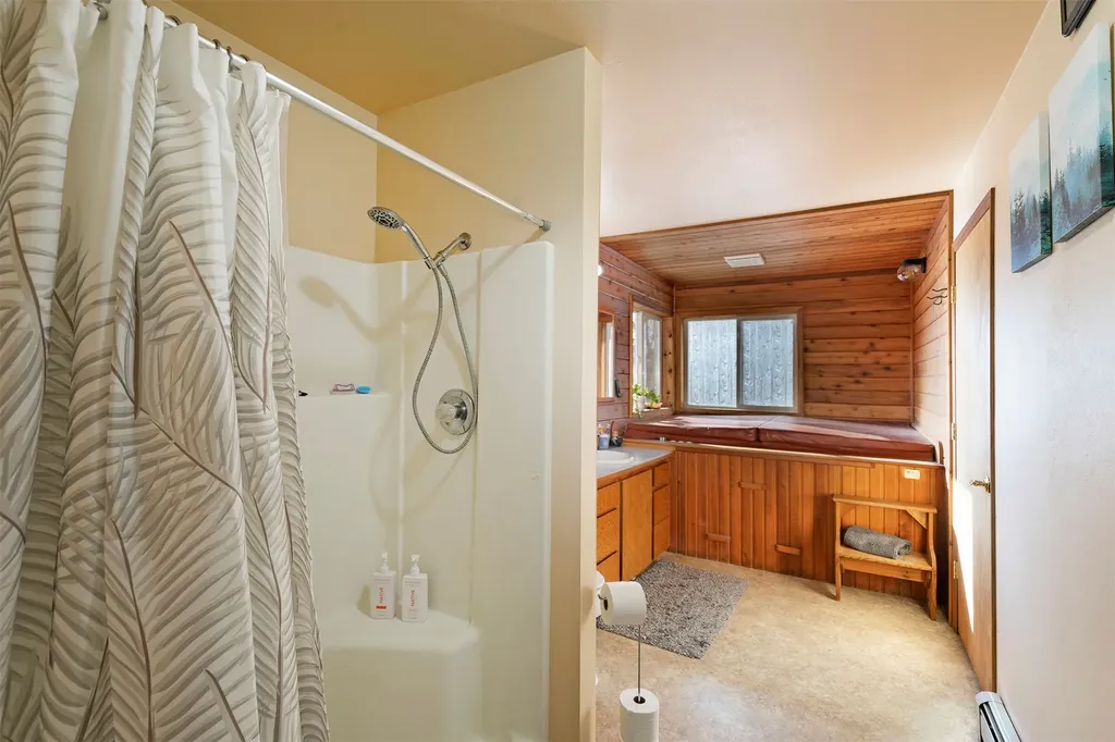 322 Lorraine Lane Hamilton MT 59840
