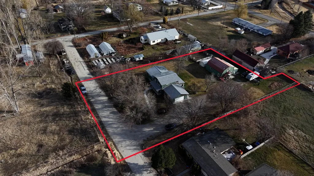 322 Lorraine Lane Hamilton MT 59840