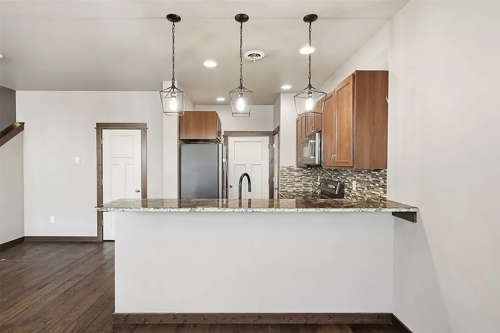 4348 Glenwood Drive Bozeman MT 59718